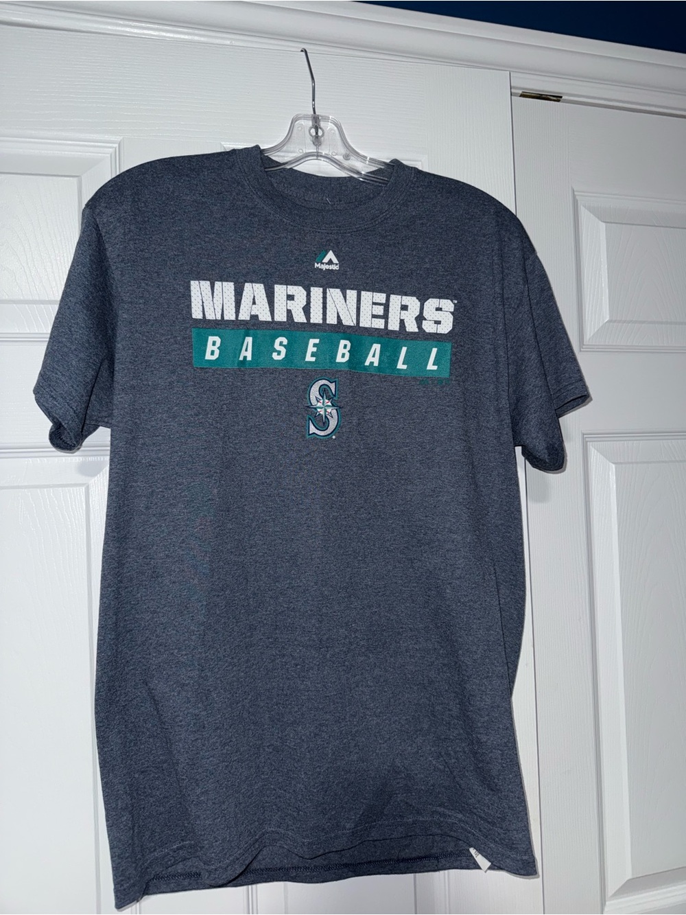 New Majestic MLB Mariners Team Tshirt Size M